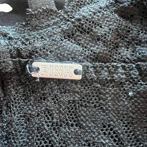 Victoria’s Secret Push-Up Sports Bra – Black – Size Large! - Picture 6 of 9